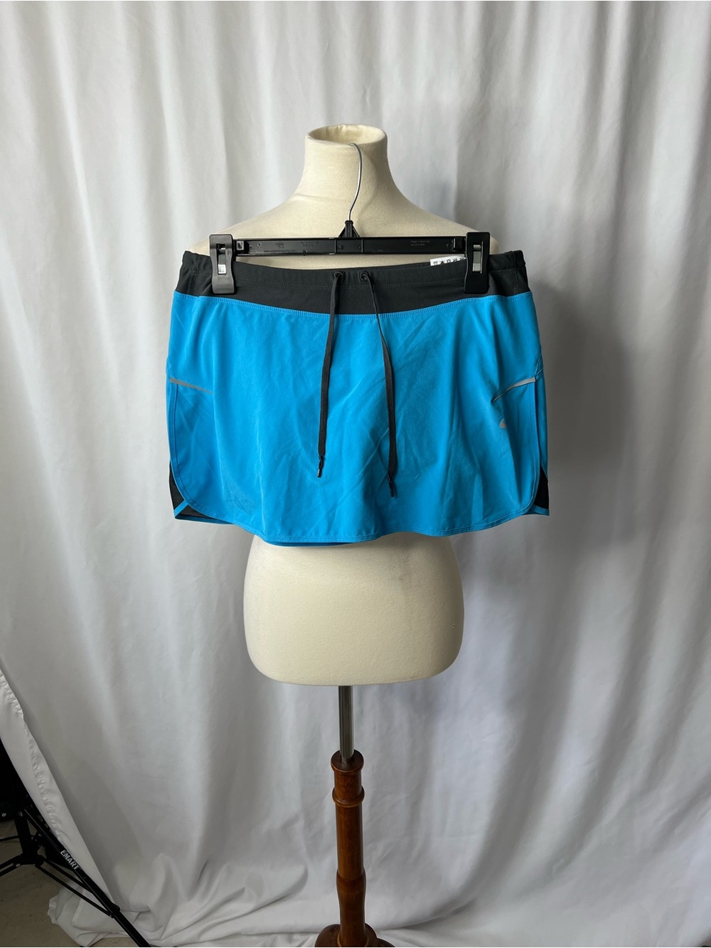 Nike Dri-FIT Blue Athletic Tennis/Golf Skort | Women’s Medium